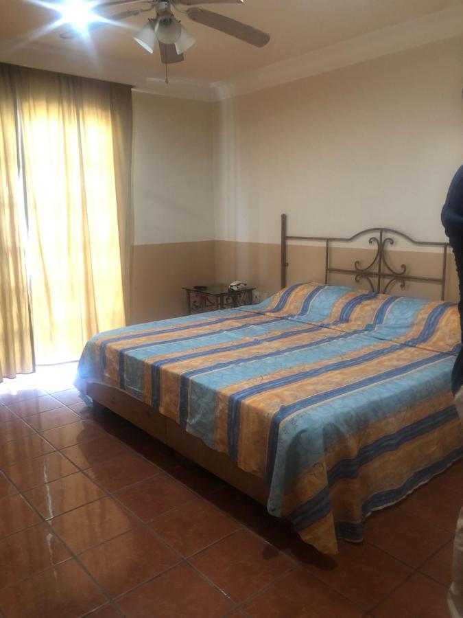 Hotel Playa Maria Масатлан Екстериор снимка